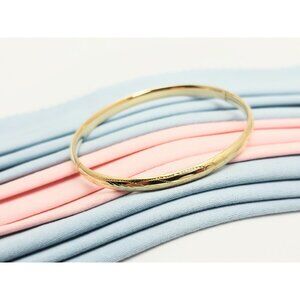 Elegant 14K Solid Yellow Gold Designer Floral Engraved Bangle Bracelet - 7" L